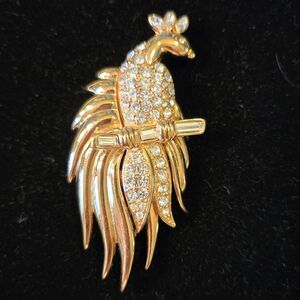 Vintage Monet Bird of Paradise Gold Tone Brooch Pin